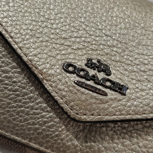 Coach Gold Wallet - Picture 2 of 7